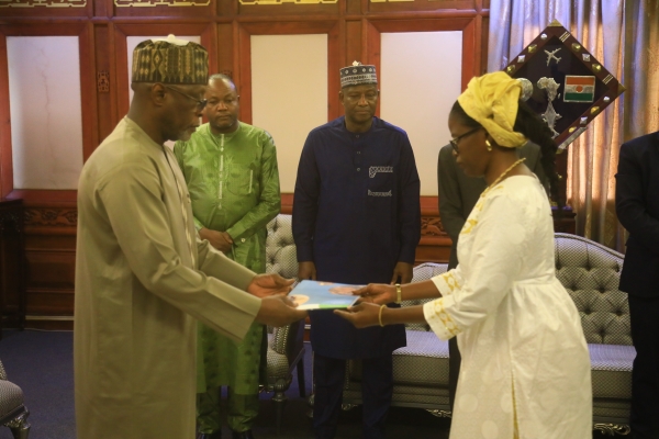 Coopération Niger/Unicef :  La nouvelle représentante résidente de l’Unicef présente ses lettres de créance