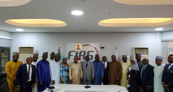 Visite de travail et d’amitié du Directeur Général des Impôts au Nigeria : une coopération prometteuse