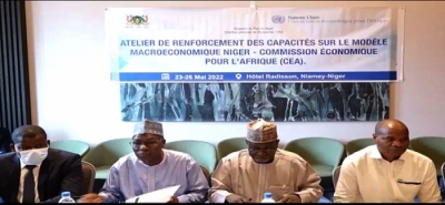 Modèle macroéconomique pour la prévision et les simulations de politiques économiques : la CEA complète la gamme des instruments d’évaluation et d’analyse du Niger