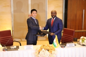 Signature d’un mémorandum d’entente entre le Niger et le groupe Chinois SINOPEC : Vers un avenir radieux pour l’industrie pétrolière au Niger