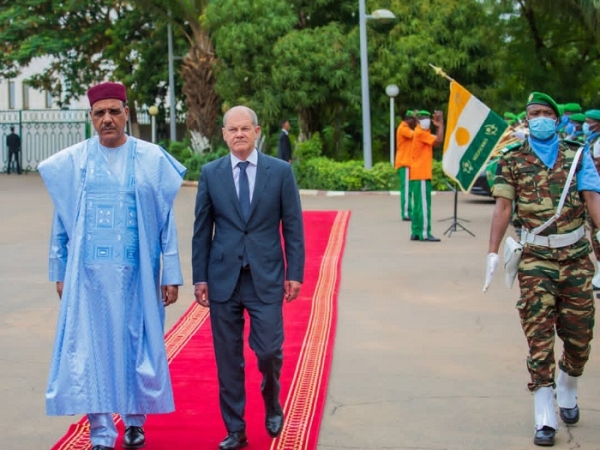 Visite du Chancelier Olaf Scholz au Niger : l’axe Niamey-Berlin se renforce