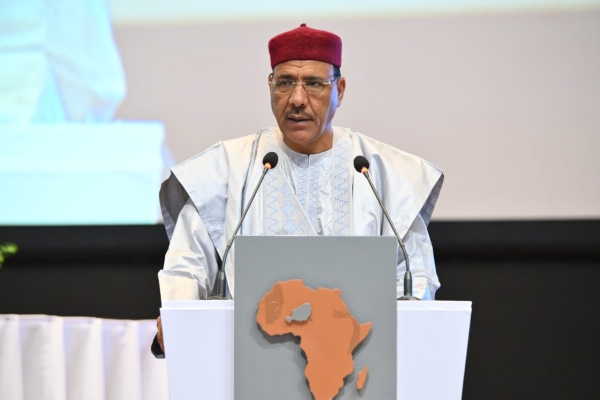 Ouverture de la 9ème session du FRADD à Niamey : le Président Mohamed Bazoum appelle à l&#039;accélération de la mise en œuvre des agendas 2030 et 2063